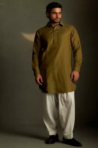 Green plain chanderi kurta pajama