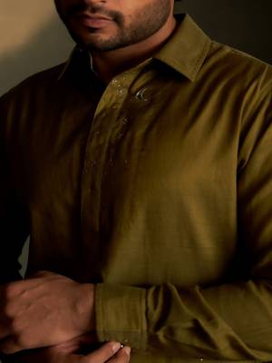 Green plain chanderi kurta pajama 5