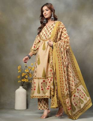 green and peach floral print cotton a-line kurta and trouser with dupatta set 2