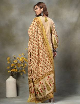 green and peach floral print cotton a-line kurta and trouser with dupatta set 3