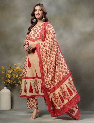 red and peach floral print cotton a-line kurta and trouser with dupatta set 2