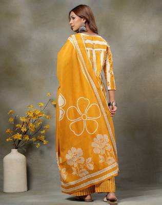 mustard floral print cotton straight kurta palazzo dupatta set 3