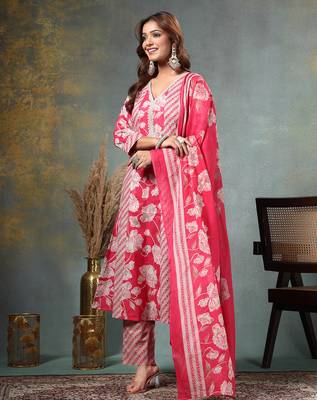 pink floral print anarkali silk blend kalidaar kurta trouser dupatta set 2