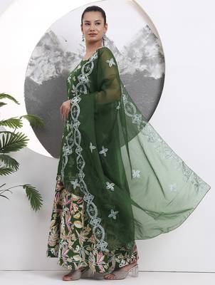 green cotton sleeveless kurta palazzo dupatta set 2