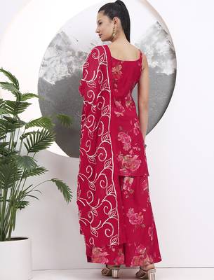 red floral straight silk blend sleeveslss kurta palazzo dupatta set 3