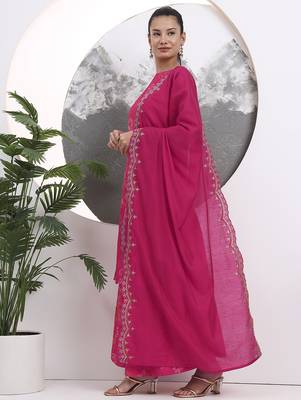 pink silk blend boat neck a-line kurta palazzo set 2