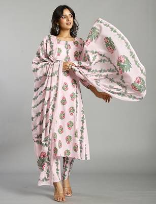pink block print handcrafted cotton flared kurta set 1