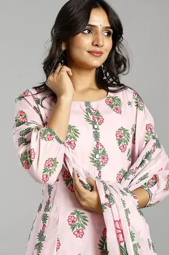 pink block print handcrafted cotton flared kurta set