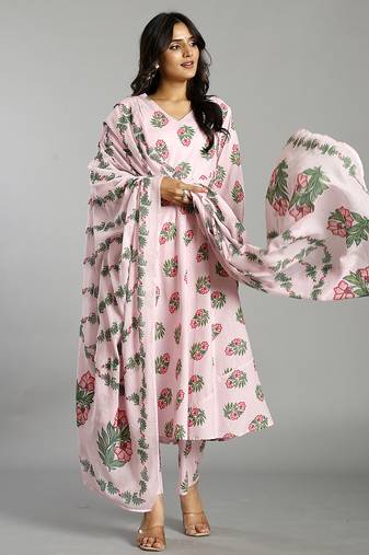 Yufta light pink block print cotton a-line maternity kurta trouser dupatta set