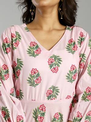 light pink block print cotton a-line maternity kurta trouser dupatta set 4