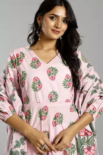 light pink block print cotton a-line maternity kurta trouser dupatta set
