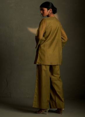 Olive embroidered chanderi kurta set 5