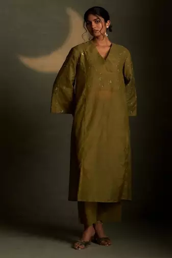 Olive embroidered chanderi kurta set