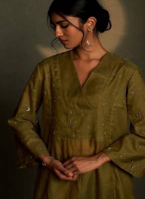 Olive embroidered chanderi kurta set 3
