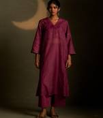 Magenta embroidered chanderi kurta set