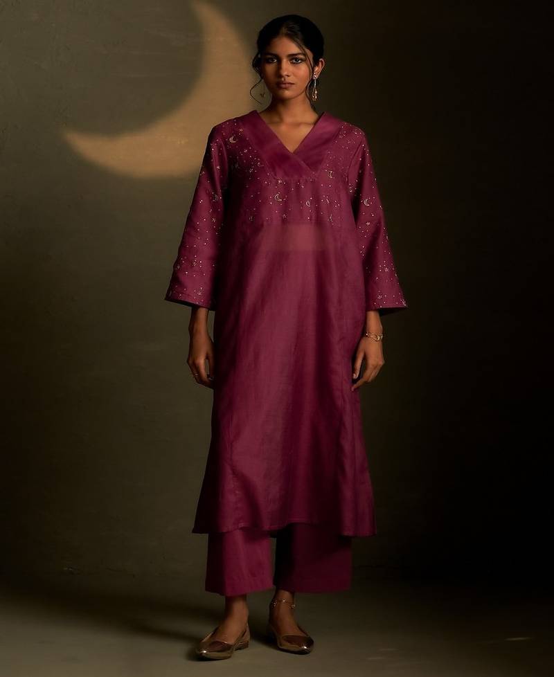 Magenta embroidered chanderi kurta set