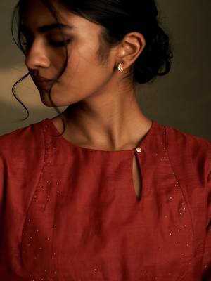 Red embroidered chanderi anarkali 4