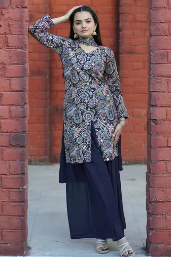 Blue tapeta silk embroidery work Suit set