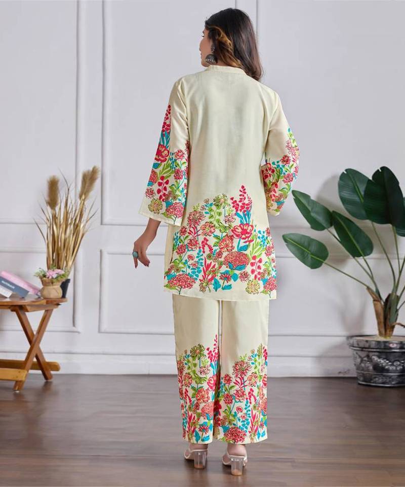 off white cotton co-ord set