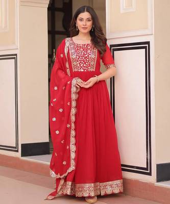red embroidered gown with dupatta 5