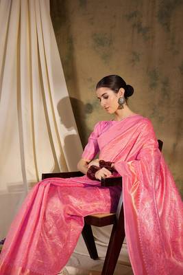 Charming baby pink banarasi silk saree with weaving details 4