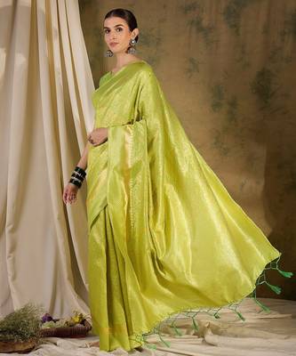 Refreshing pista green banarasi silk saree with weaving work 1
