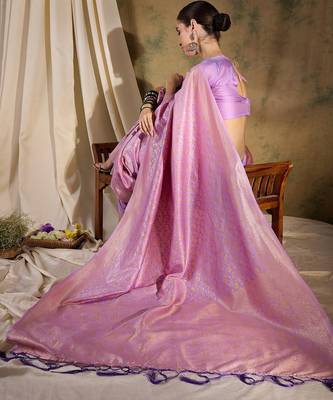 Exquisite lavender banarasi silk saree with weaving work 1