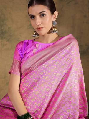 Feminine baby pink banarasi silk saree with weaving work 5