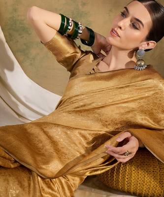 Timeless cream banarasi silk saree with weaving work 2