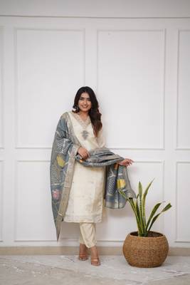 Off white beige viscose chanderi embroidered kurti pant & dupatta set 1