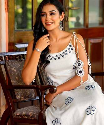 white roman silk embroidered kurta set 2
