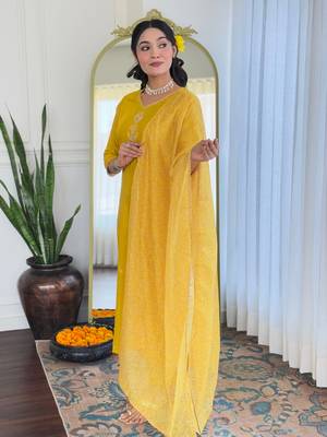 yellow embroidered kurta set   ethnic wear 2