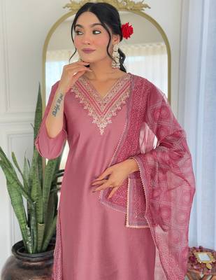 onion hue embroidered kurta set   traditional ethnic outfit 5