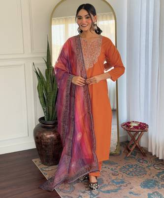  embridered orange kurta set 5