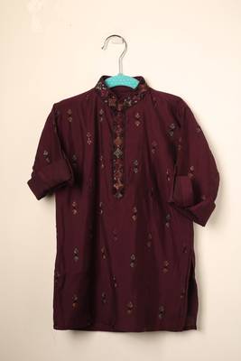 Maroon embroidered kurta bandi set for boys 5