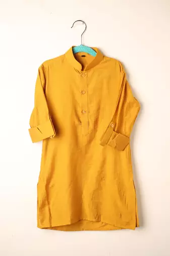 Yellow embroidered viscose kurta bandi set for boys