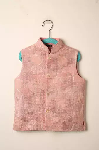 Pink embroidered kurta bandi set for boys