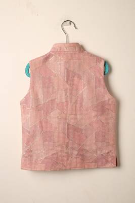Pink embroidered kurta bandi set for boys 5