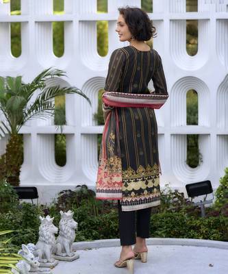 Black Printed Kurta set with Dupatta 5