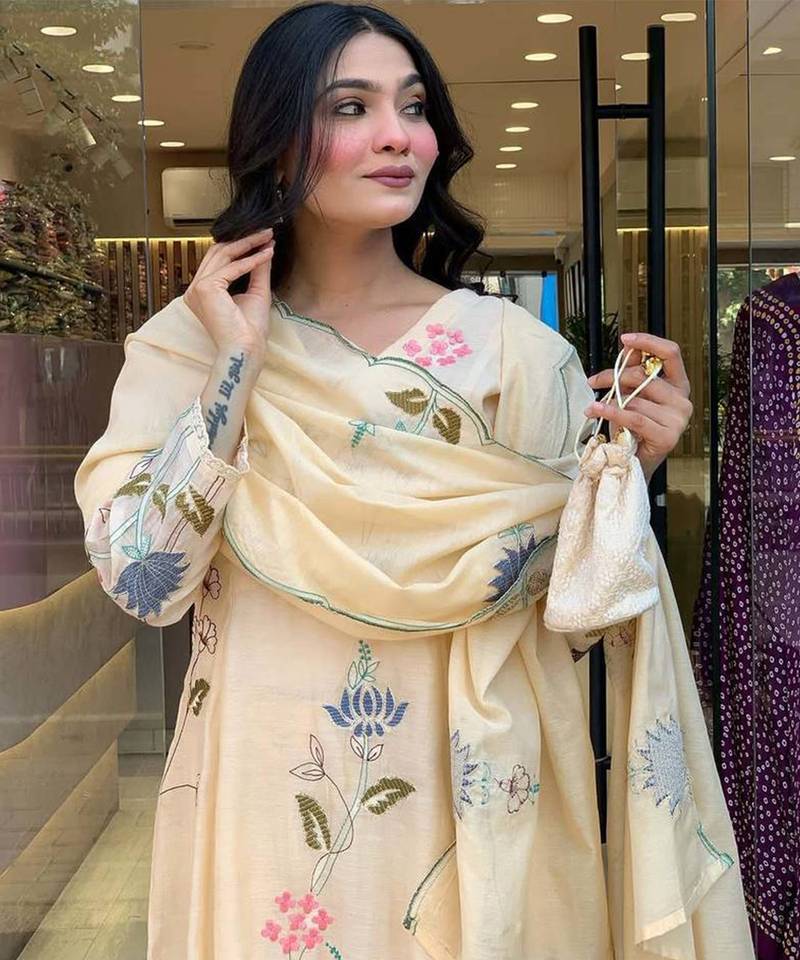 cream Floral Embroidered Kurta Set