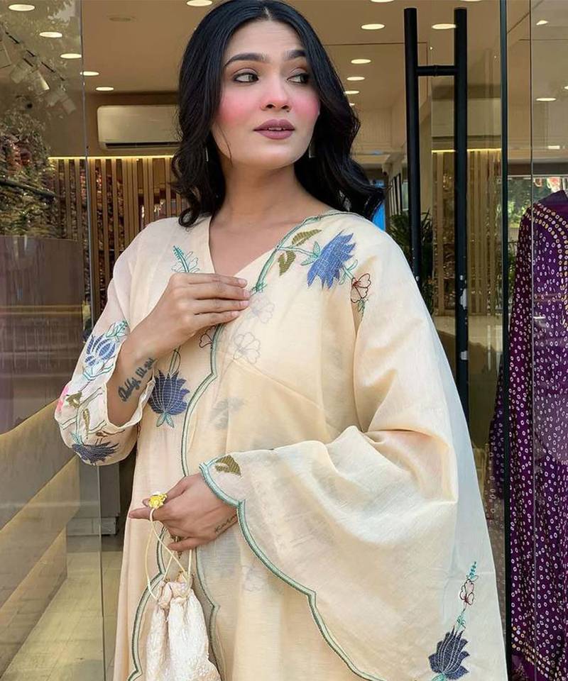 cream Floral Embroidered Kurta Set