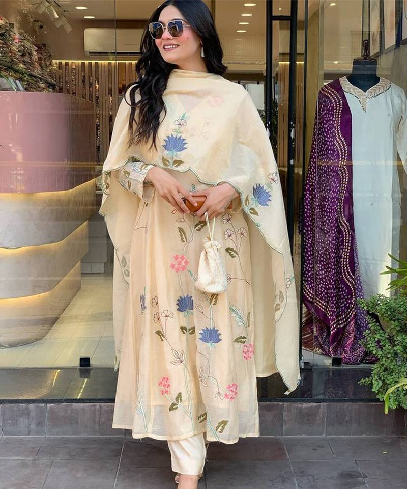 cream Floral Embroidered Kurta Set