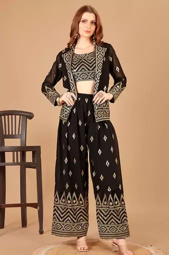 Black embroidered ethnic Set.