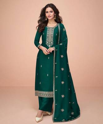 green embroidered kurta set with dupatta 1