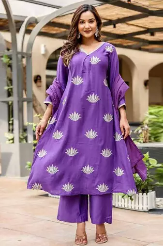 Purple Kurta Set with Lotus Embroidery