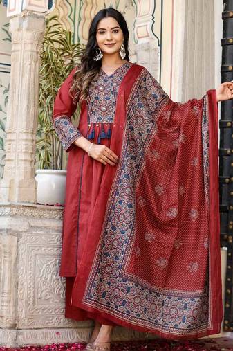 Maroon cotton cambric a-line kurti with palazzo & dupatta | hand, tussle & lace work