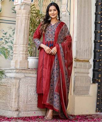 Rust Red Kurta Set with Dupatta 2