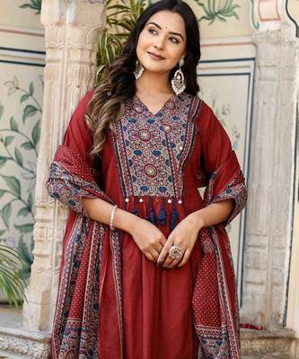 Rust Red Kurta Set with Dupatta 4
