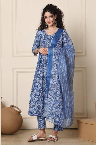 Blue floral printed kurta set