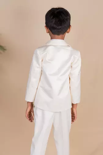 Beige plain satin suit
